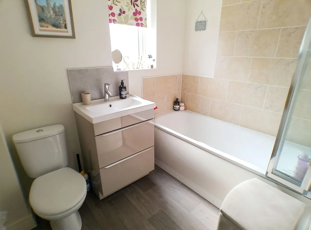 Hampden Road, Newton, NG13, photo 14