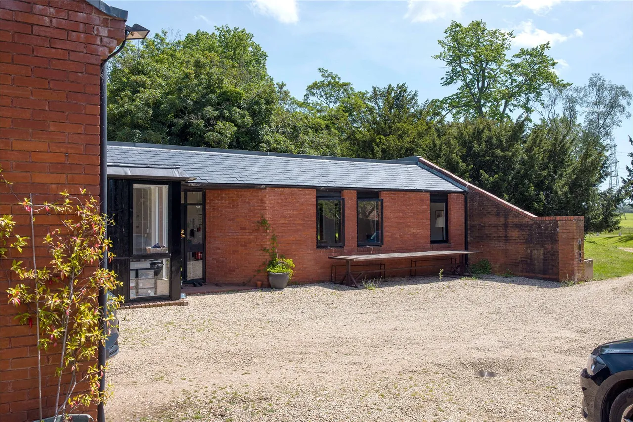 Nuneham Courtenay, OX44, photo 13
