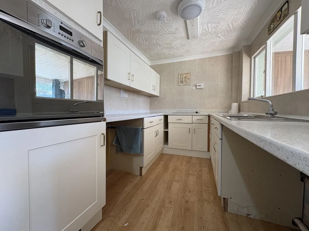 Ellen Close North Petherton, Bridgwater TA6 6QG, photo 4