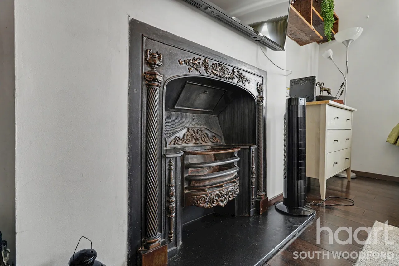 Althorne Gardens, London, E18, photo 9