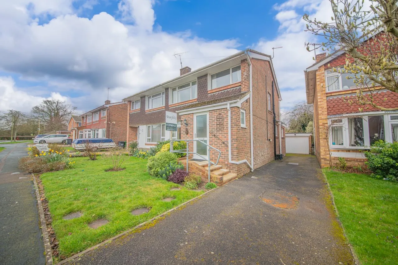 3 bed house for sale — Summerlands Road, Fair Oak, Eastleigh, SO50 7AU