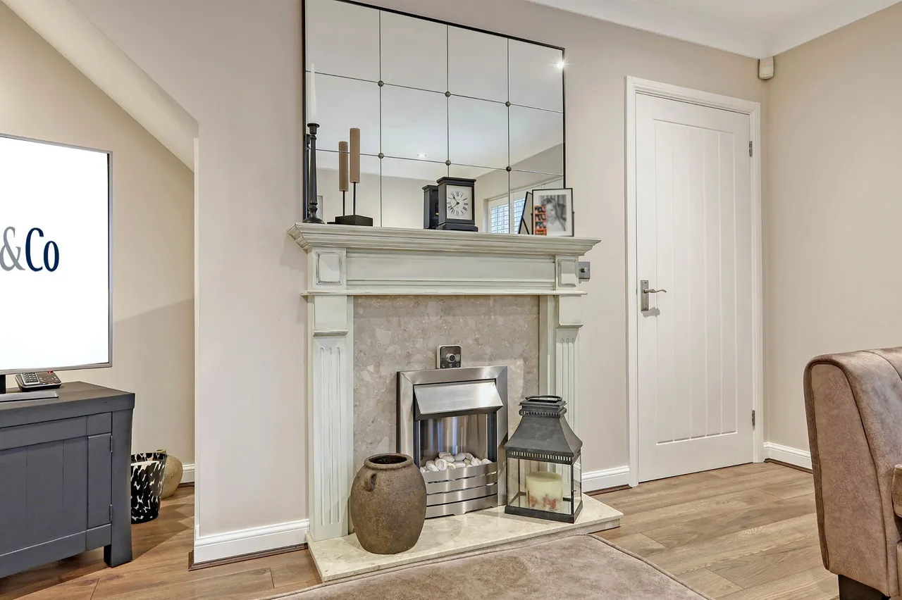 Plymouth Road, Chafford Hundred, Essex, RM16 6BL, photo 7