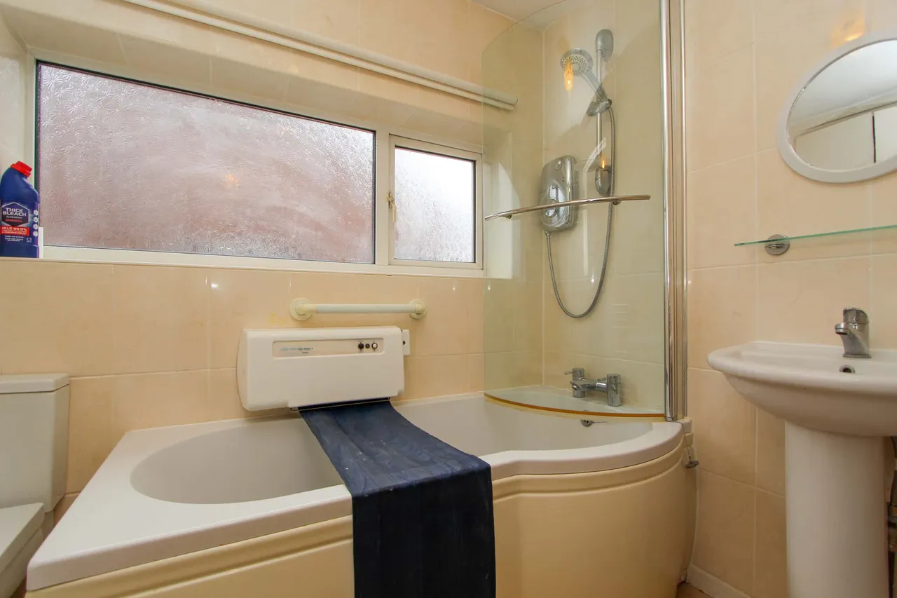 Grange Lane, Sutton Coldfield, Sutton Coldfield, B75 5JX, photo 16