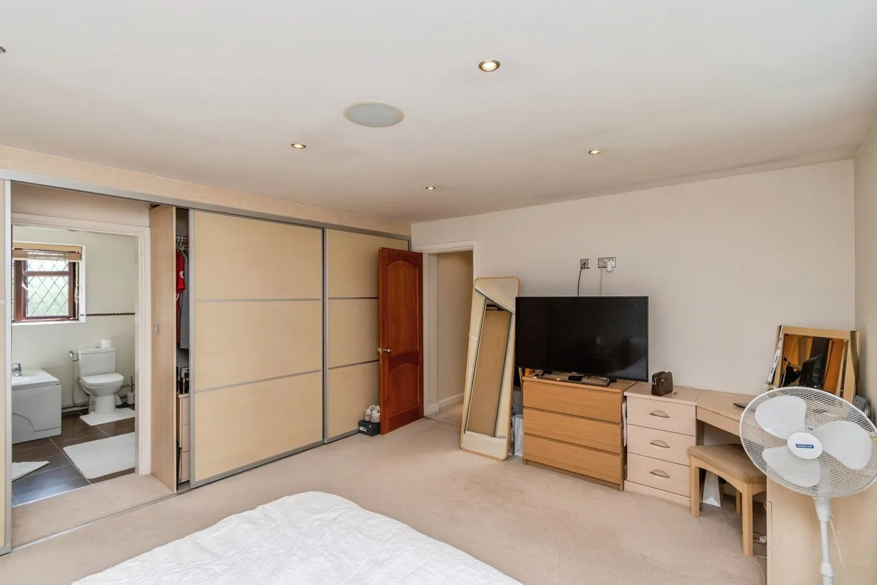 Highmoor Close, Willenhall, WV12, photo 6