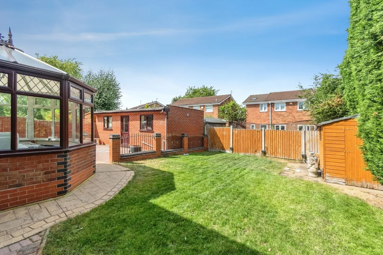 Highmoor Close, Willenhall, WV12, photo 17
