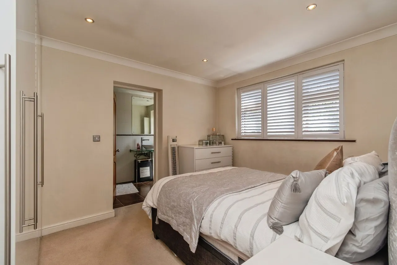 Highmoor Close, Willenhall, WV12, photo 13