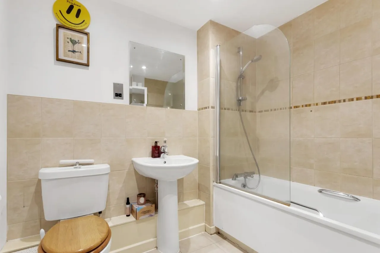 Barretts Grove, London, N16, photo 9