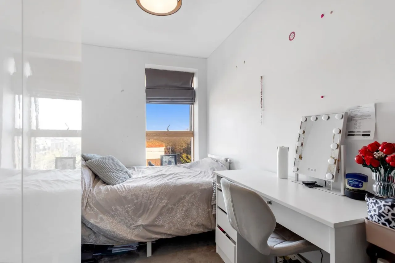 Barretts Grove, London, N16, photo 10