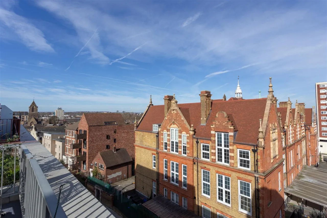 Barretts Grove, London, N16, photo 11