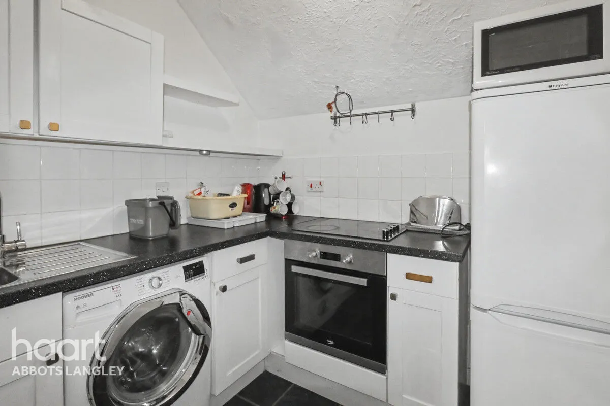 Rochester Drive, Watford, WD25, photo 11