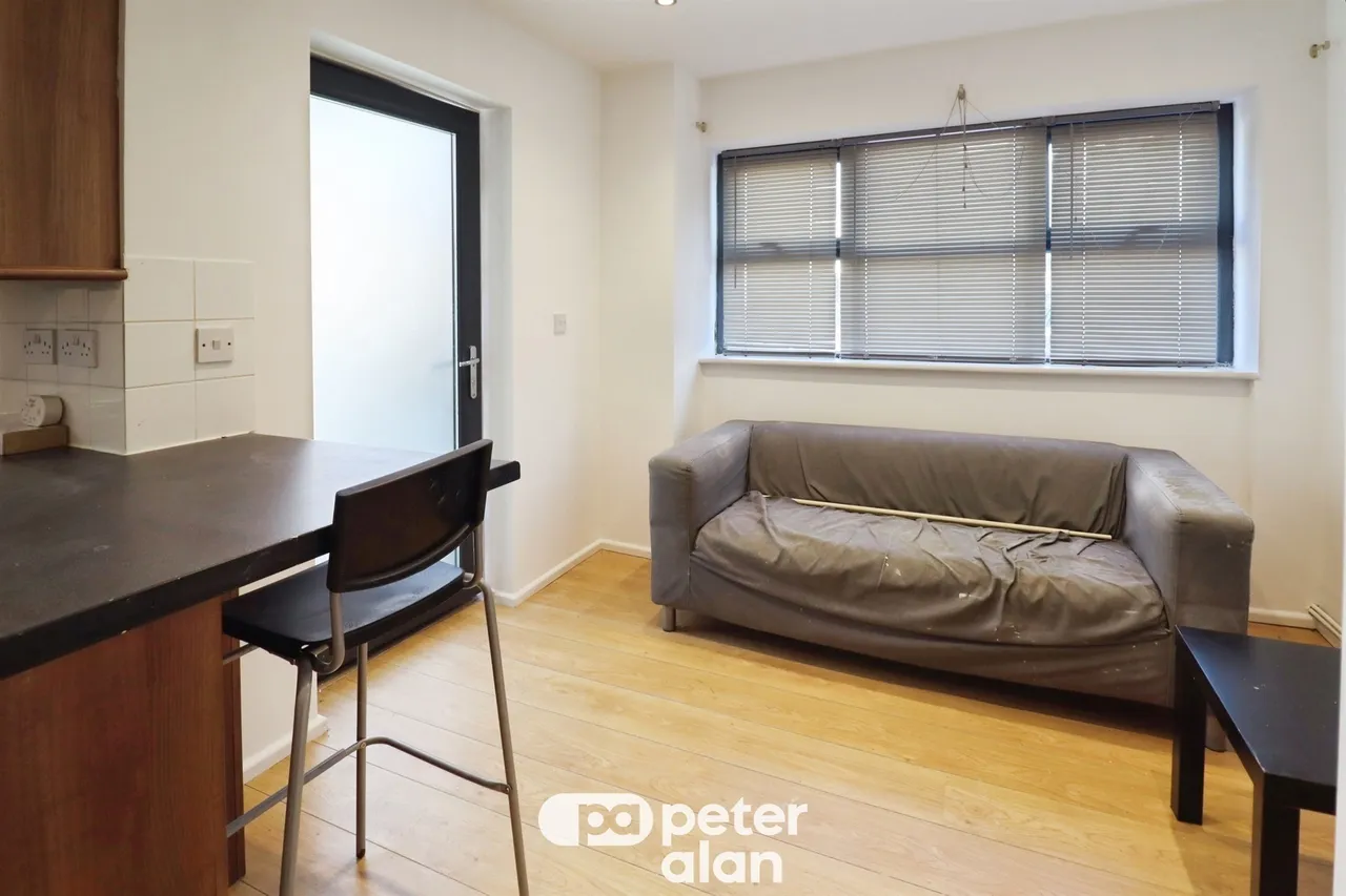 Dalcross Street, Cardiff, CF24, photo 6
