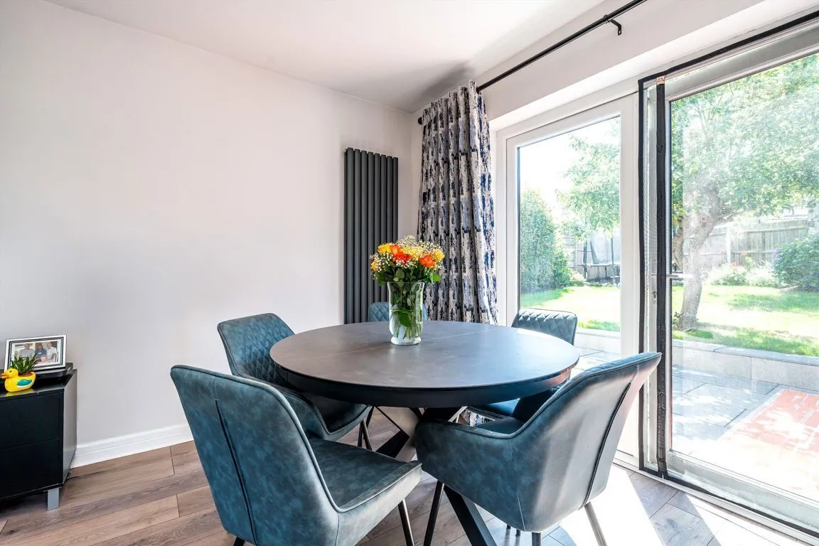 Fulwell Park Avenue, TW2, photo 6