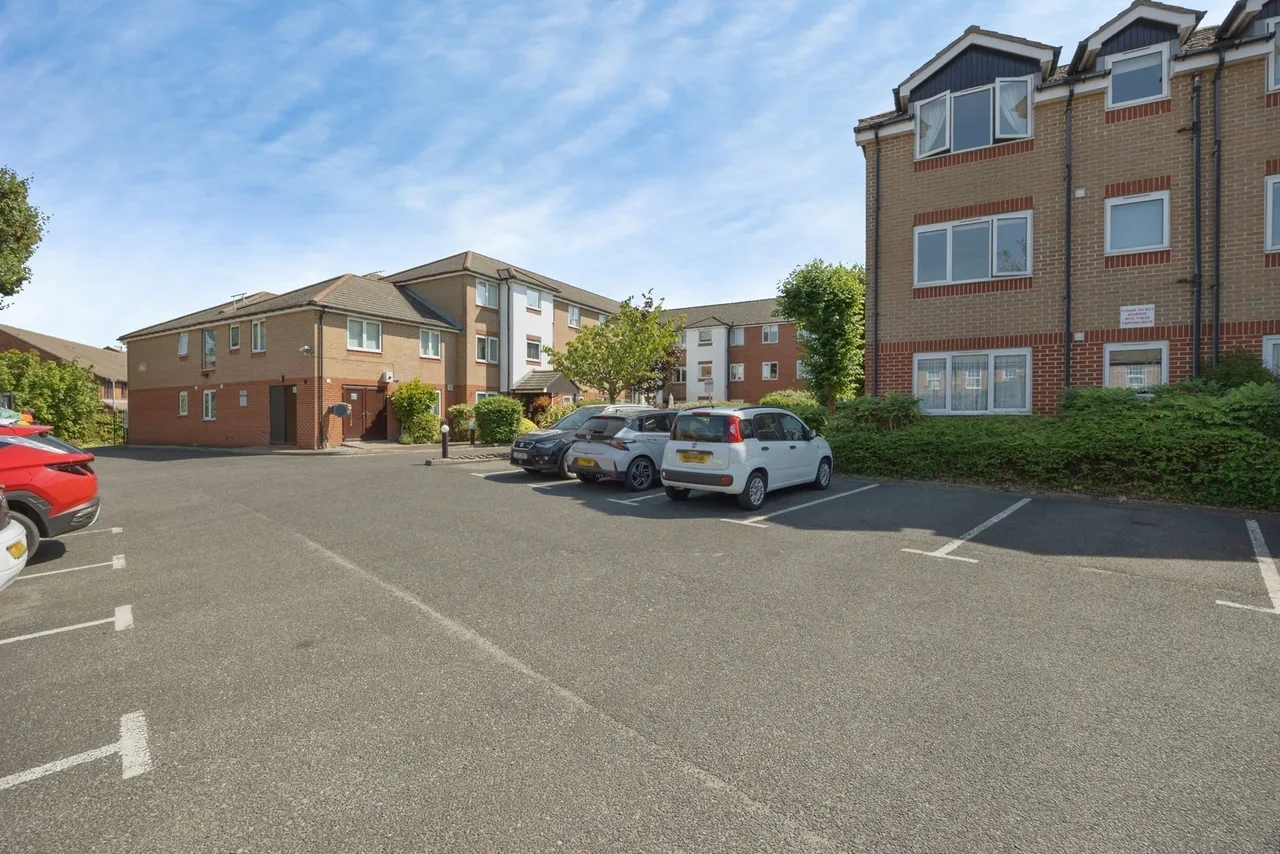 Oakleigh Close, Swanley, BR8, photo 8