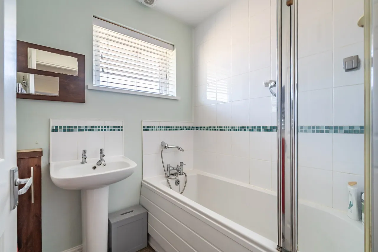 Little Meadows, Haxby, YO32, photo 11