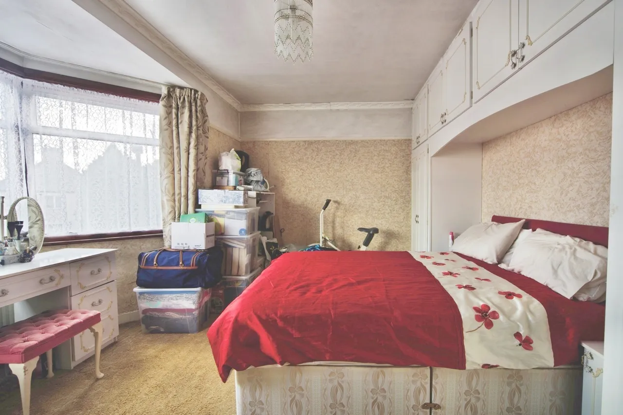 Devonia Gardens, London, N18, photo 18