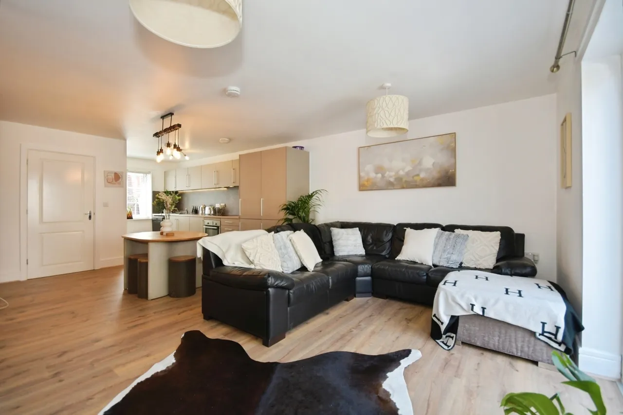 Magpie Way, CHESTERFIELD, Derbyshire, S41, photo 8