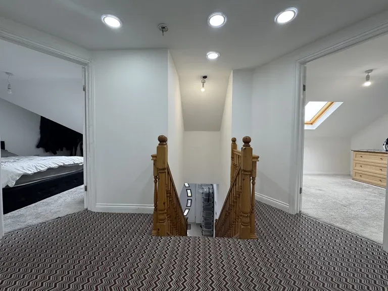 Oakside Crescent, Leicester, LE5 6SL, photo 8