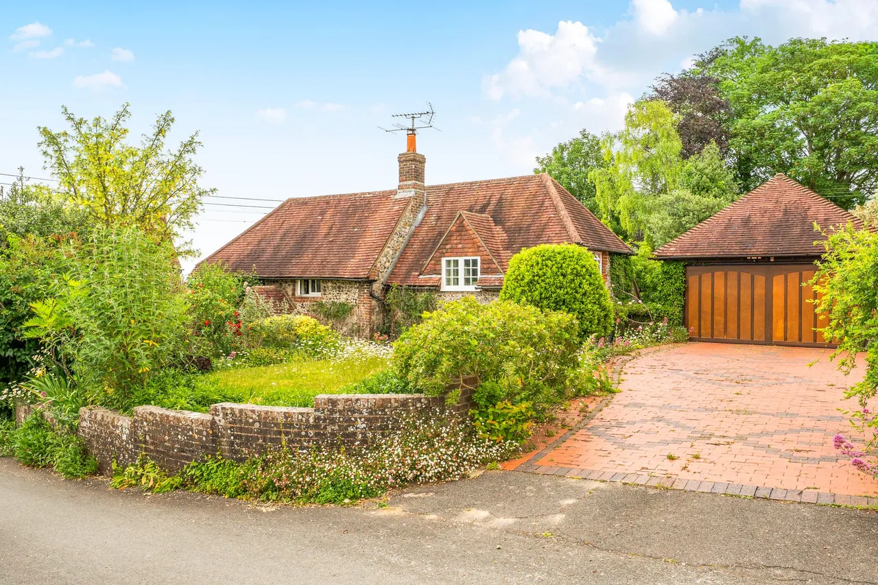 South Lane, Houghton, BN18, photo 27