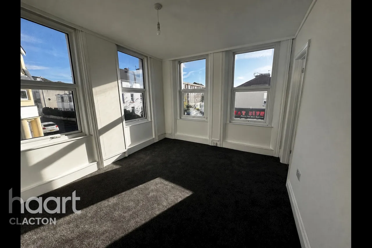 Rosemary Road, Clacton-On-Sea, CO15, photo 3