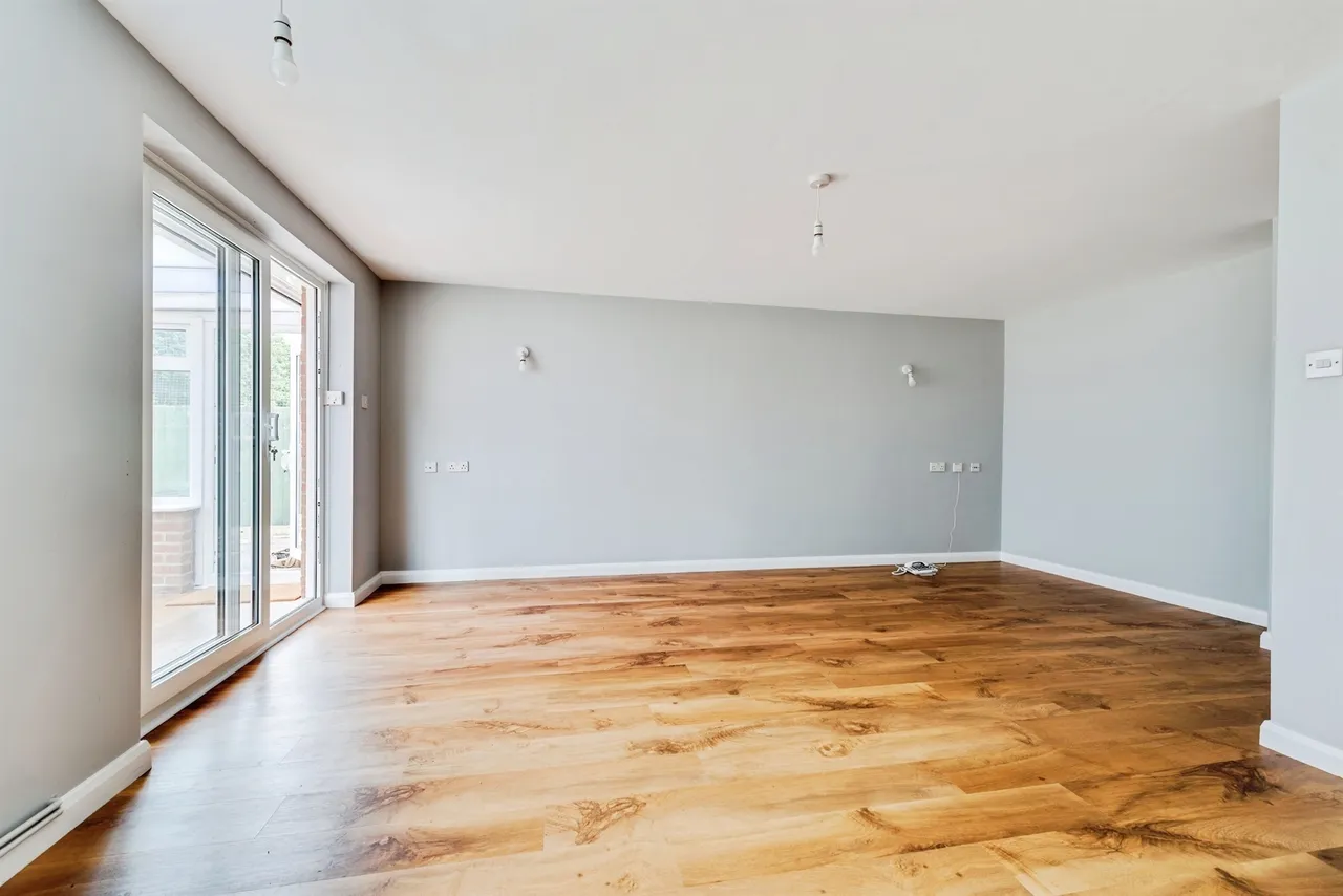 Fernhill Close, Tiddington, OX9, photo 3