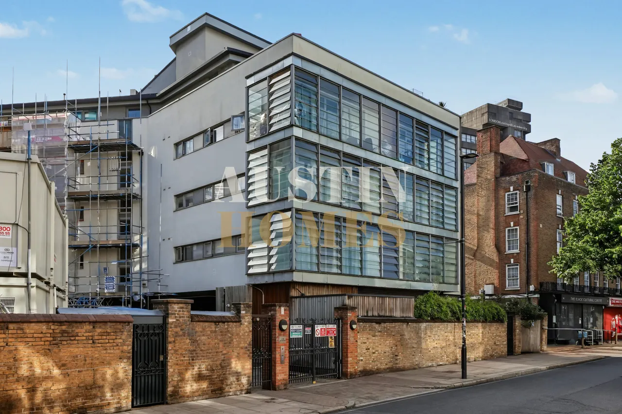 Hornsey Road, London, N7, photo 4