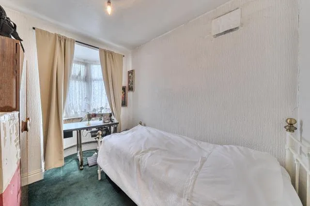 Page Street, London, NW7, photo 13