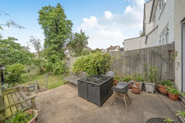 Page Street, London, NW7, photo 23