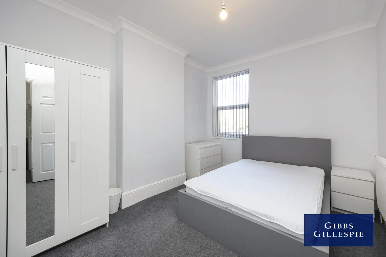 Cowley Road, Uxbridge Fees Apply, UB8, photo 2