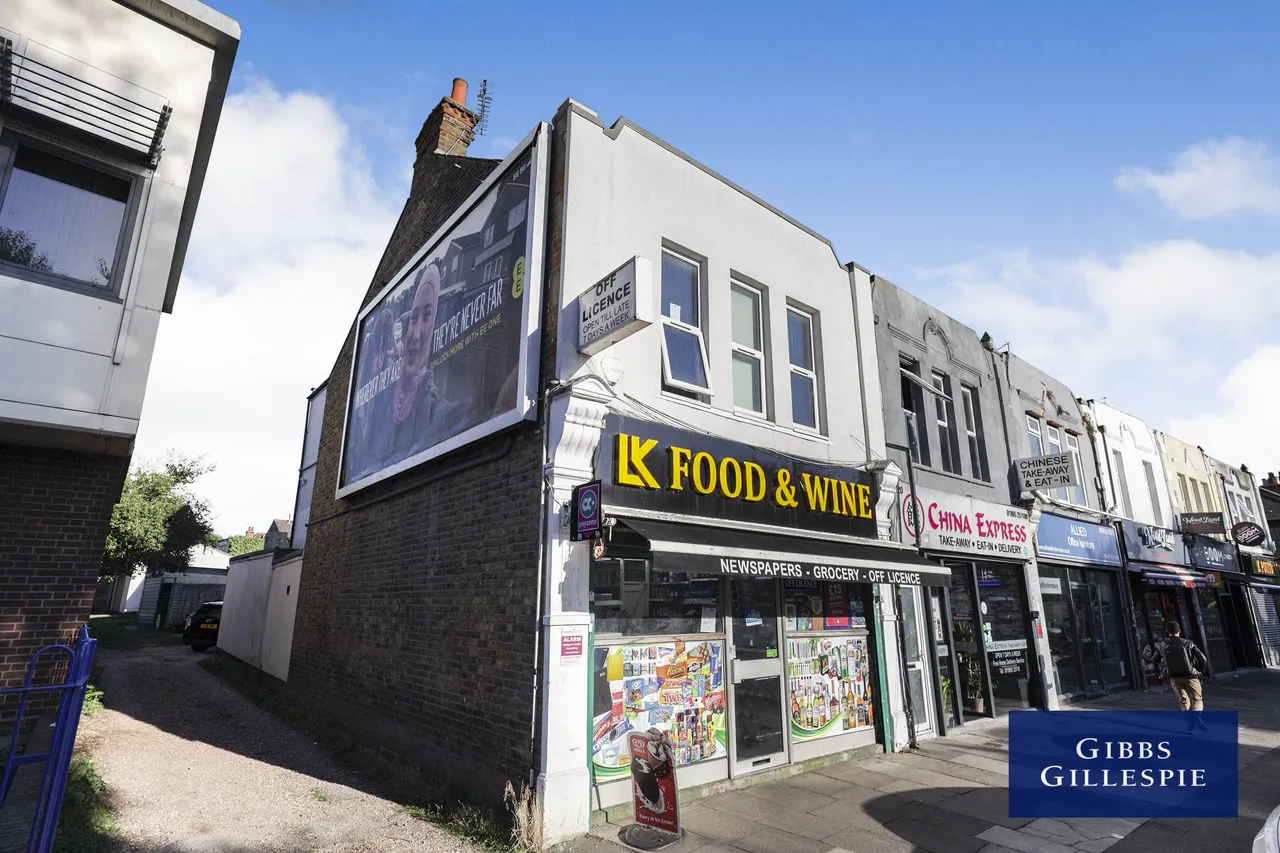 Cowley Road, Uxbridge Fees Apply, UB8, photo 9