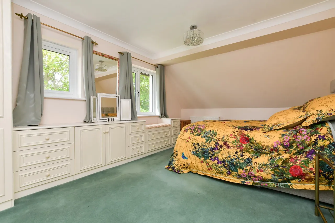 Wotton Court, St Nicholas At Wade, CT7, photo 11