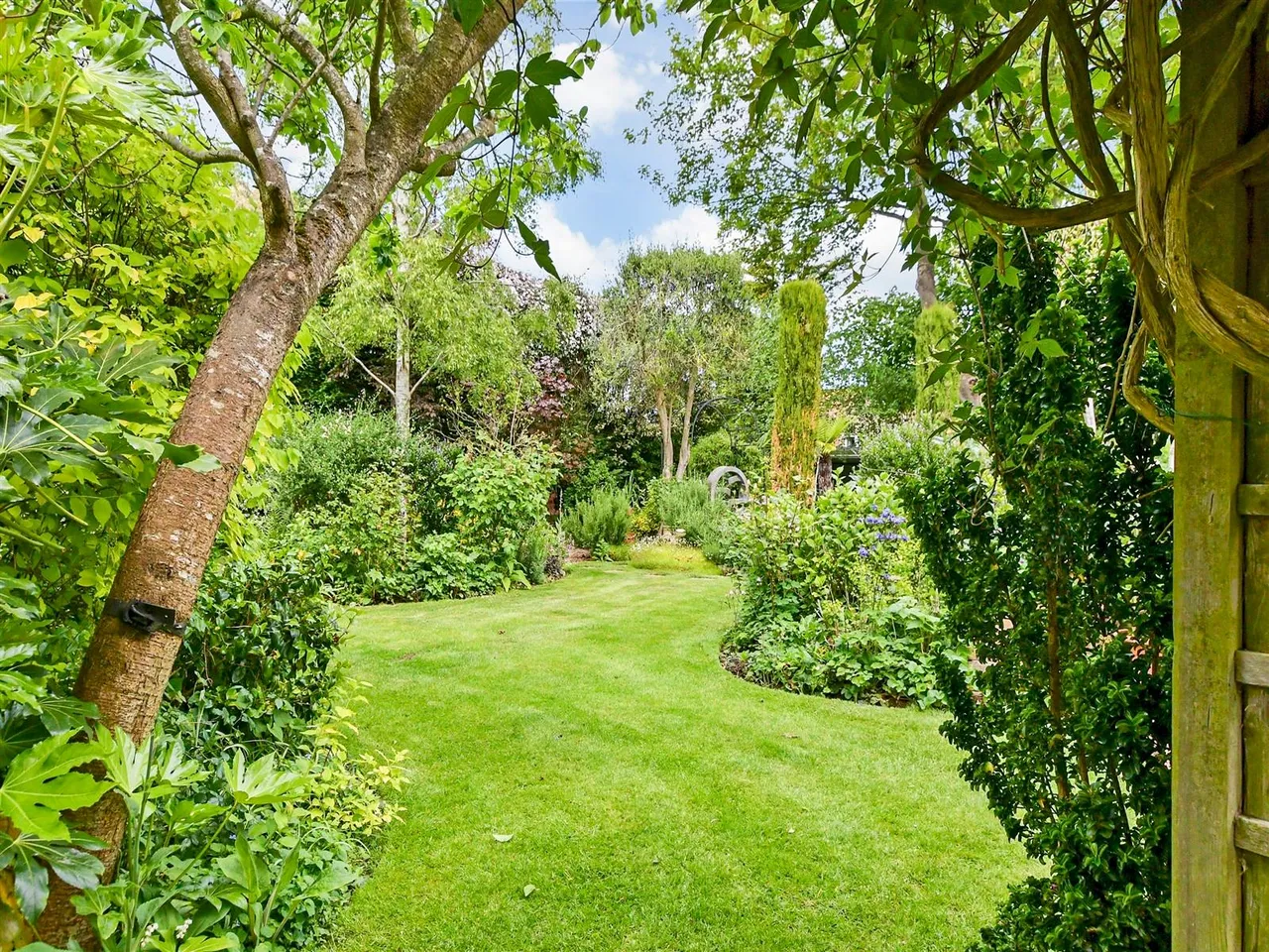Wotton Court, St Nicholas At Wade, CT7, photo 18