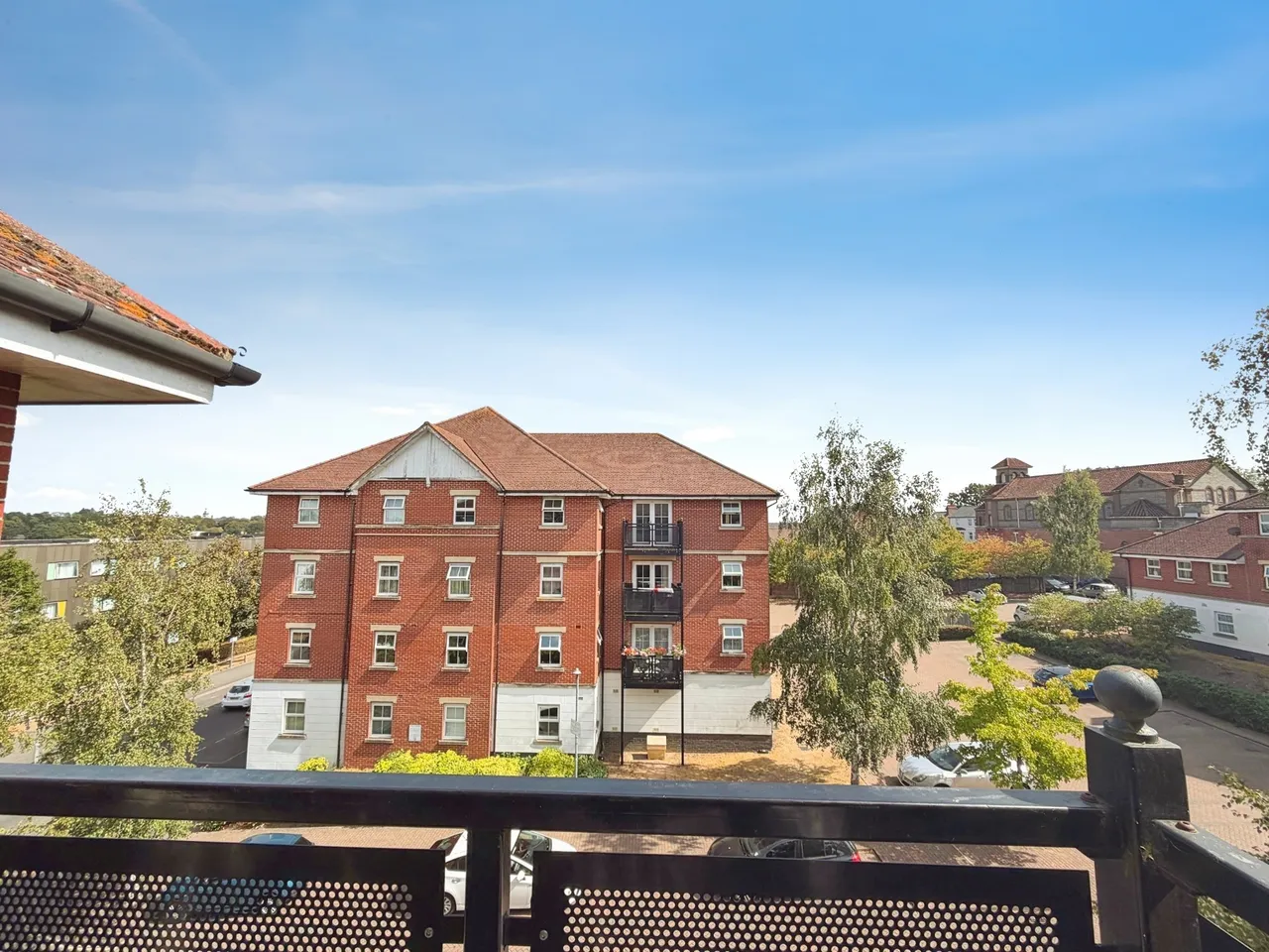 Bell Chase, Aldershot, Hampshire, GU11 3GZ, photo 8