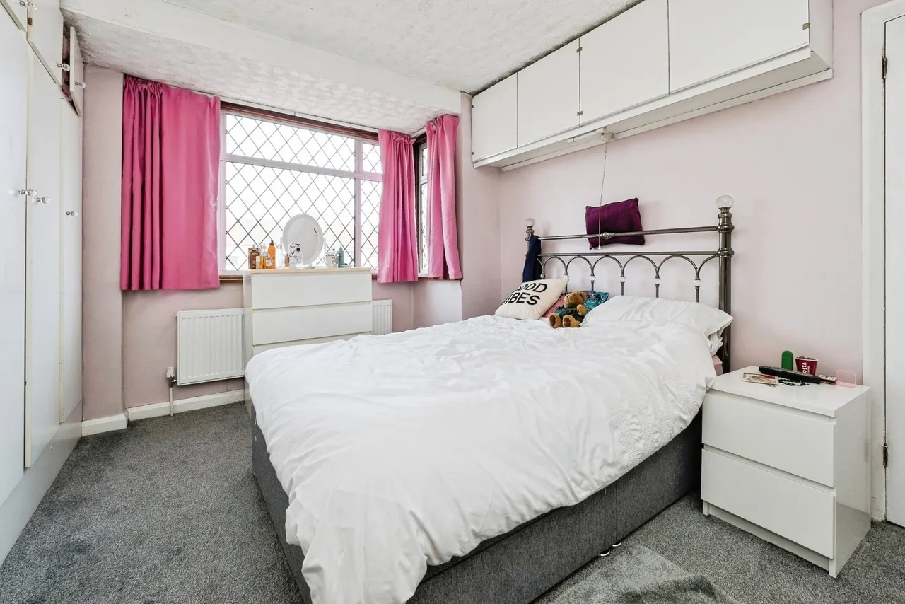 Castle Avenue, Rainham, RM13, photo 10
