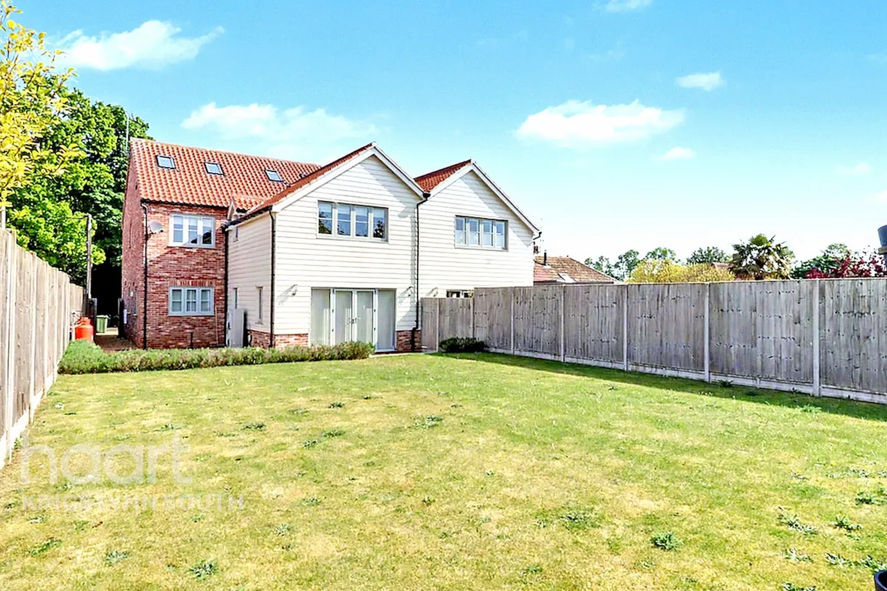 Stanhoe Road, Docking, PE31, photo 10