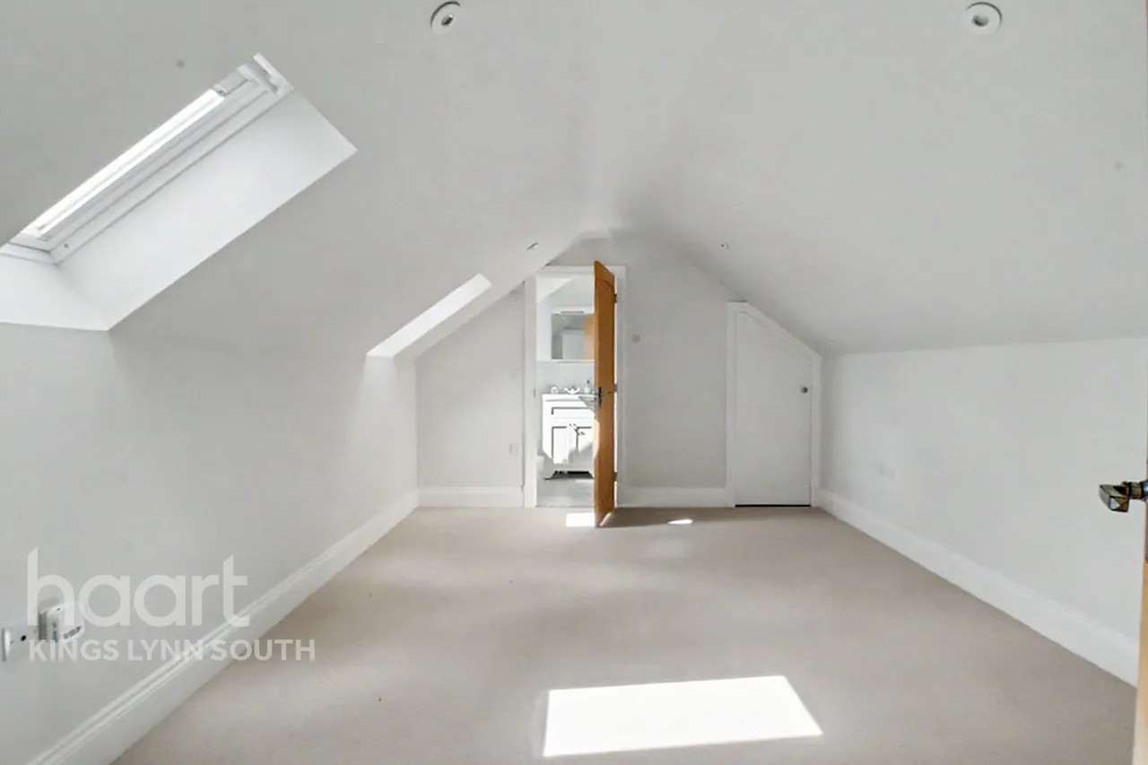 Stanhoe Road, Docking, PE31, photo 8