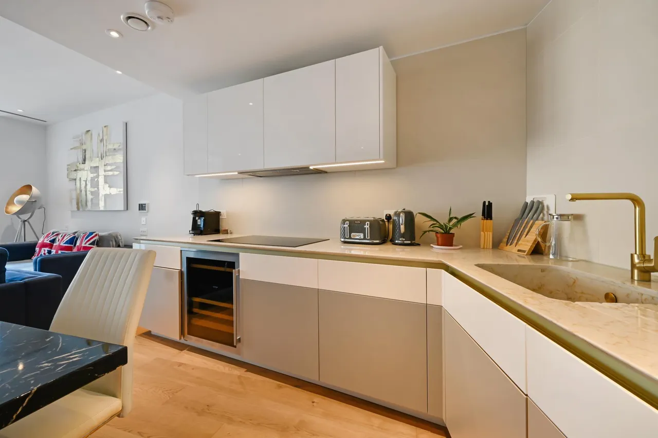 Beechmore House, Battersea Power Station, SW11, photo 8