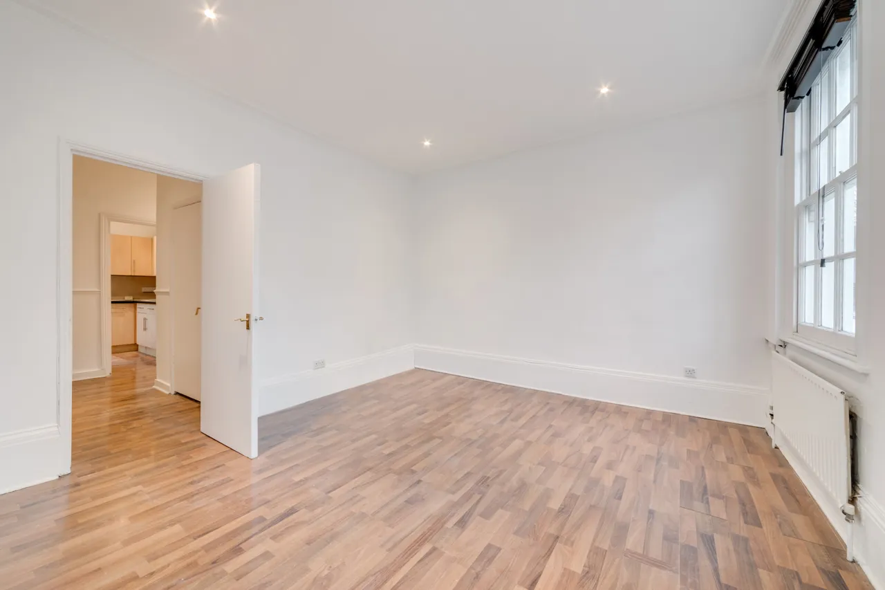 Parkway, Camden, NW1, photo 2