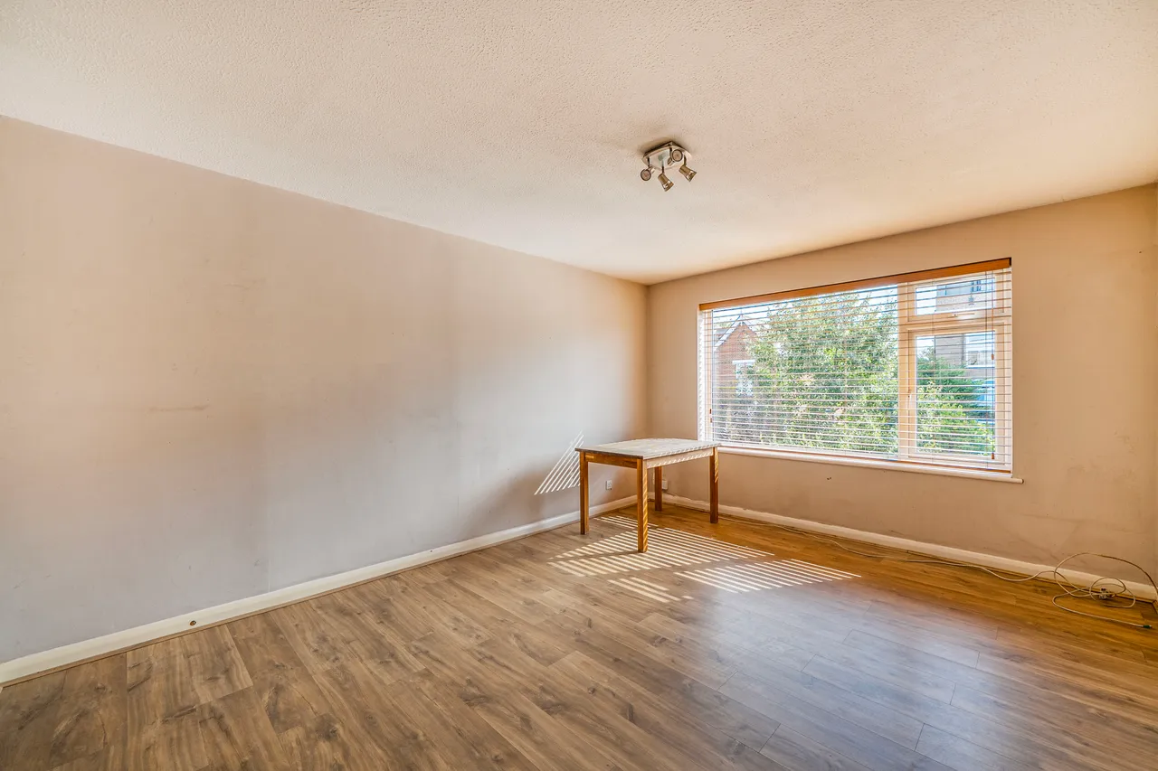 6 Salter Court, Montague Road, London, photo 5