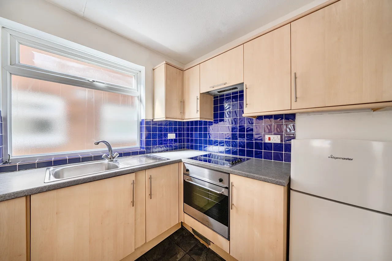 6 Salter Court, Montague Road, London, photo 4