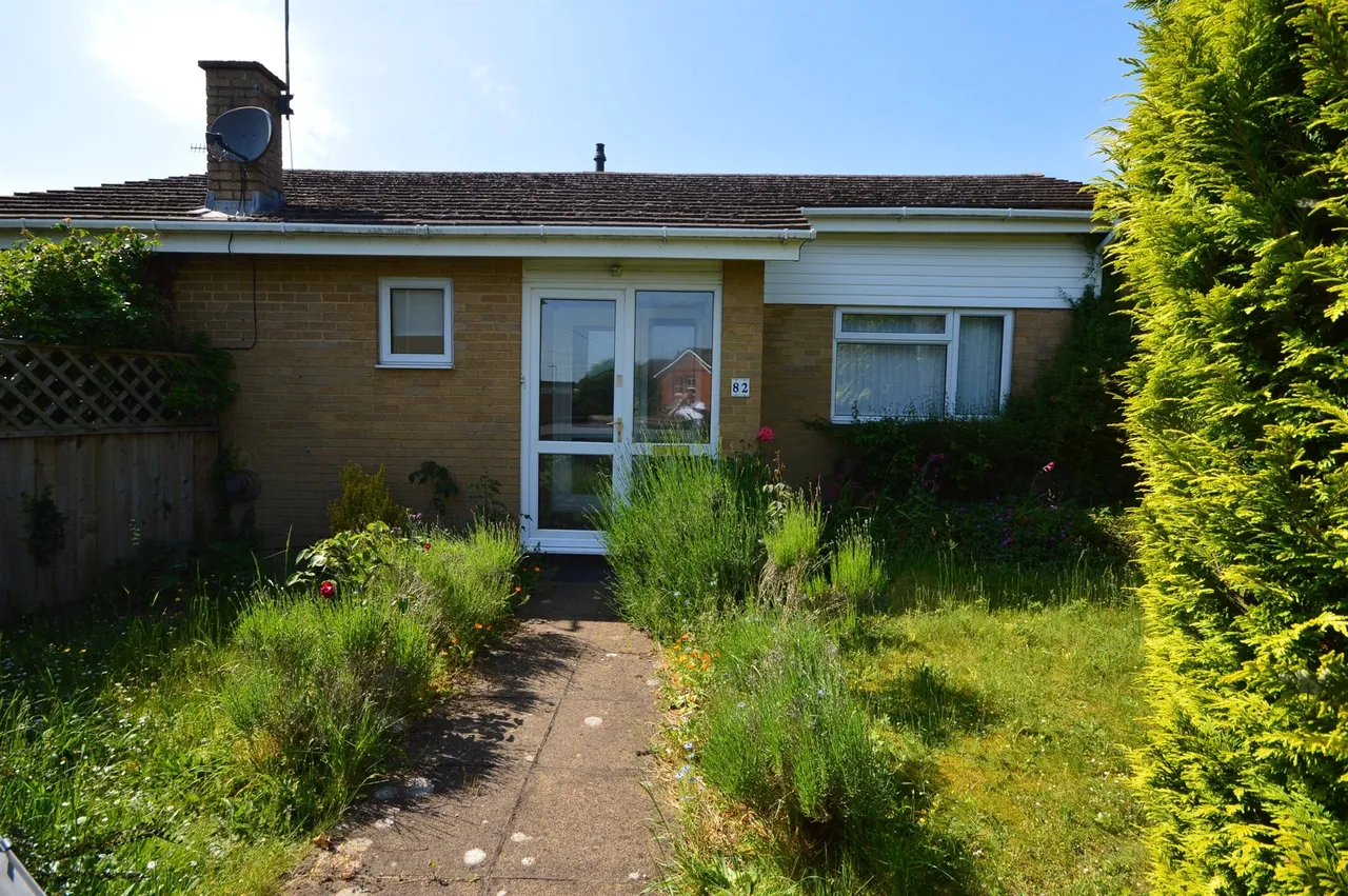 2 bed house for sale, Tollgate Road, Salisbury, SP1