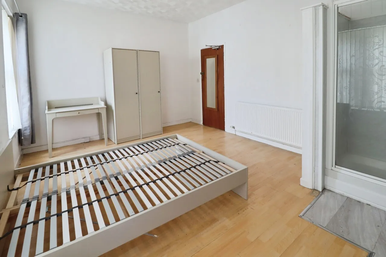 Crwys Road, CARDIFF, South Glamorgan, CF24, photo 21