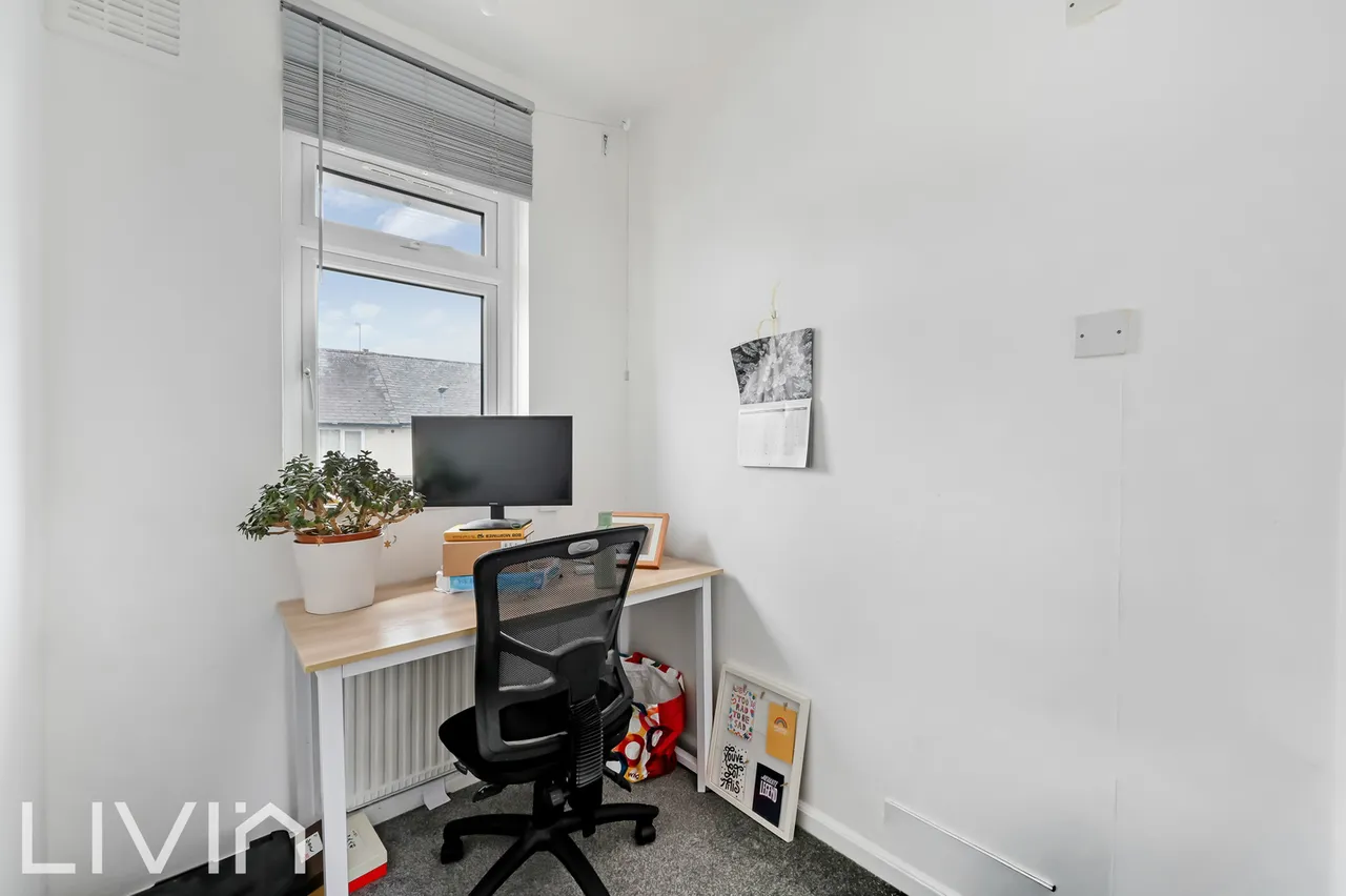 Topsham Road, London, SW17, photo 10