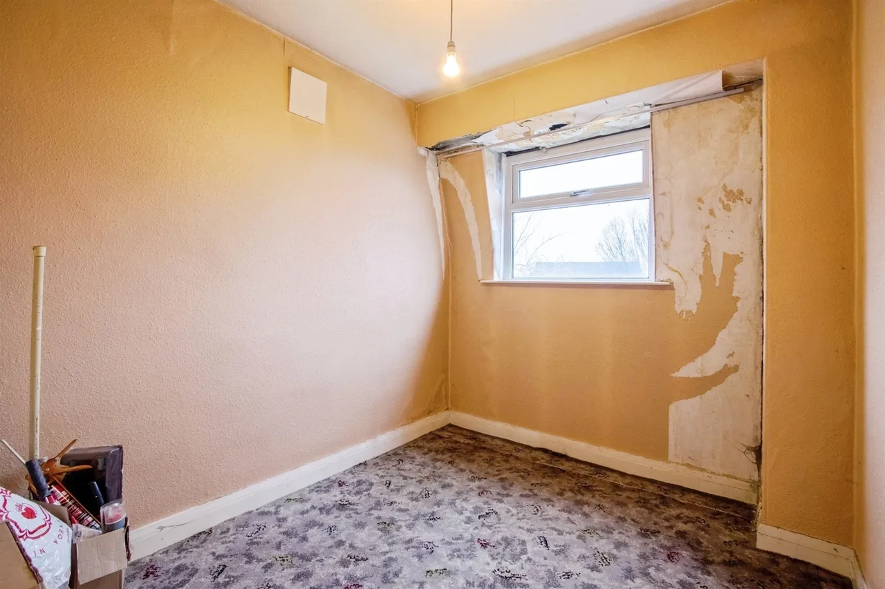 Ring Road, Crossgates, LS15, photo 10