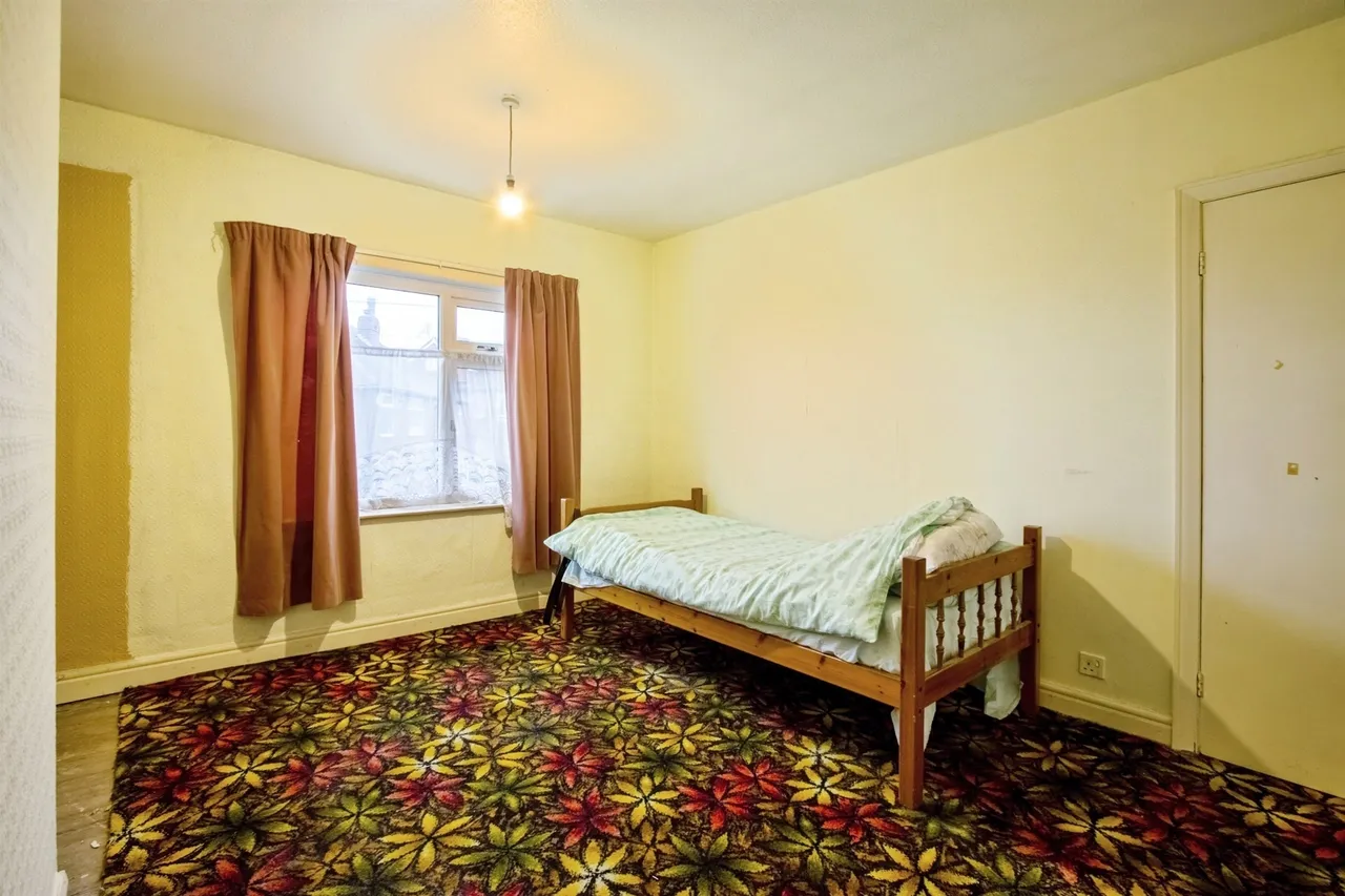 Ring Road, Crossgates, LS15, photo 9