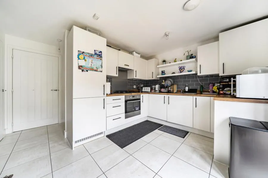 Queen Gardens, Harwell, OX11, photo 14