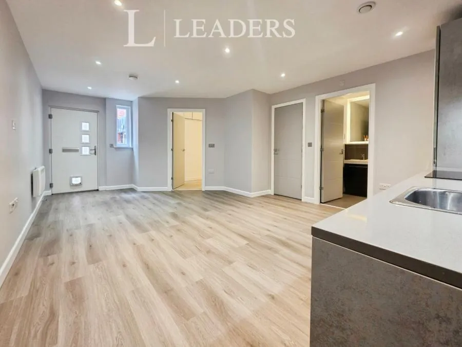 Collingwood Road, Witham, CM8, photo 5