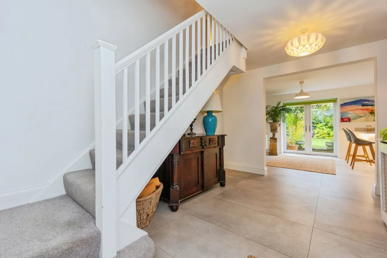 Broomfield Close, Chelford, Macclesfield, Cheshire, SK11, photo 18