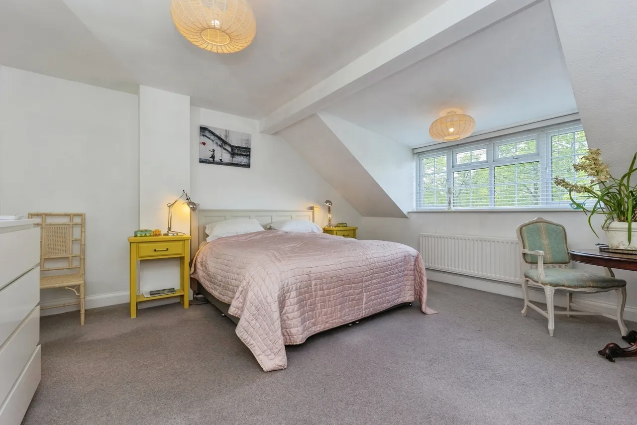 Broomfield Close, Chelford, Macclesfield, Cheshire, SK11, photo 8
