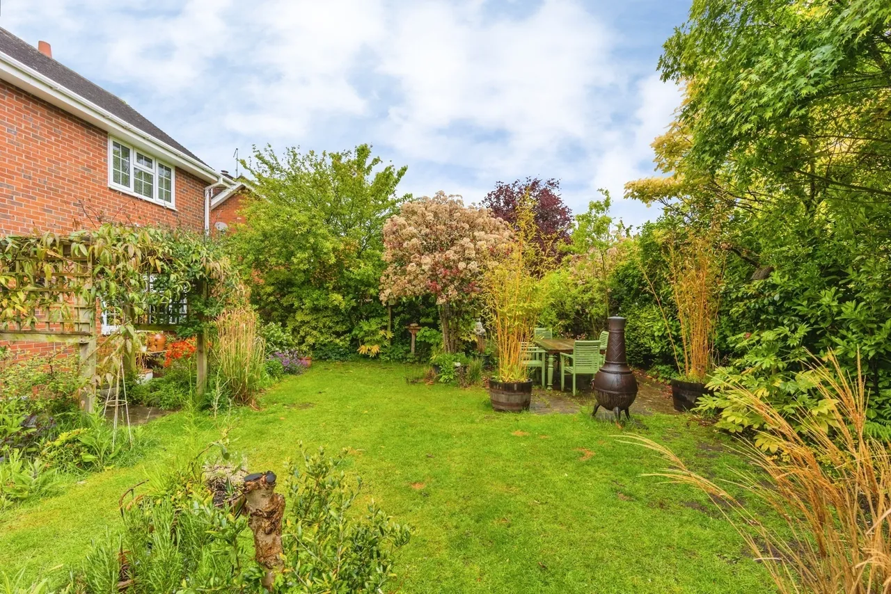 Broomfield Close, Chelford, Macclesfield, Cheshire, SK11, photo 24