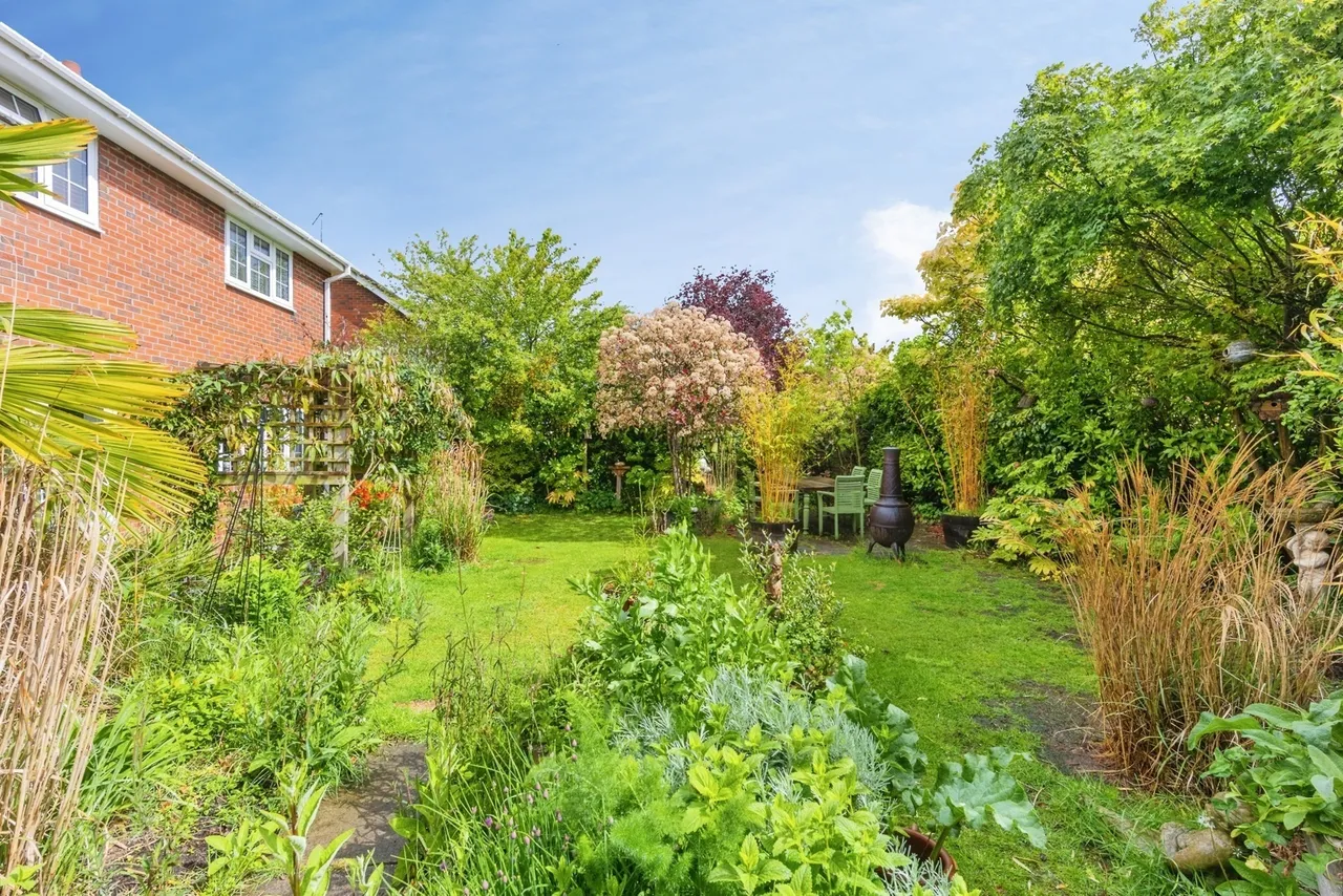 Broomfield Close, Chelford, Macclesfield, Cheshire, SK11, photo 26